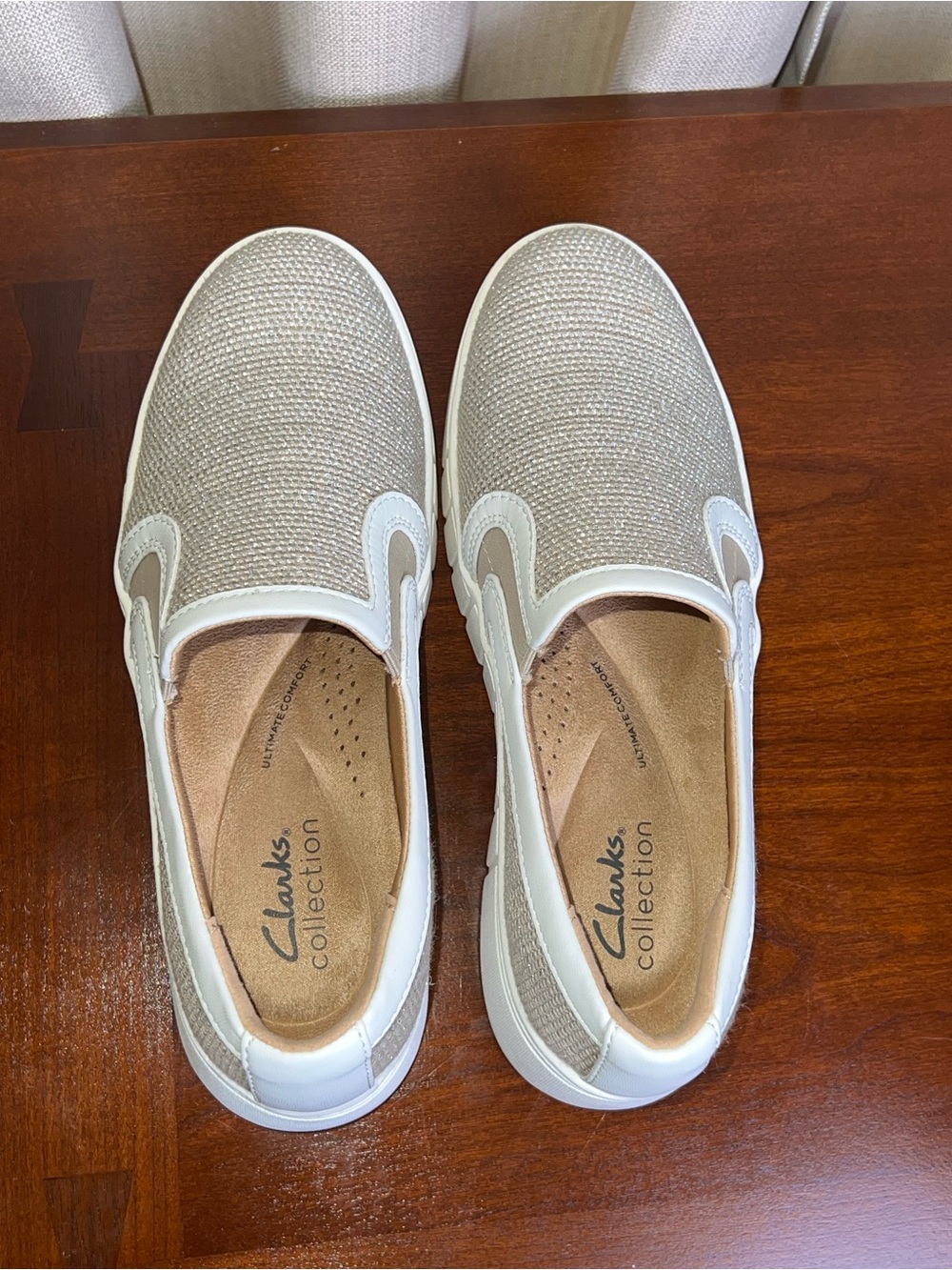 NWOB CLARKS Mykah Shine Metallic Slip-On Sneakers - Picture 9 of 14
